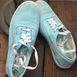 Vans used aqua tennis shoes